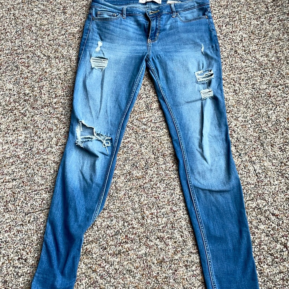 Hollister Low Rise Skinny Jeans